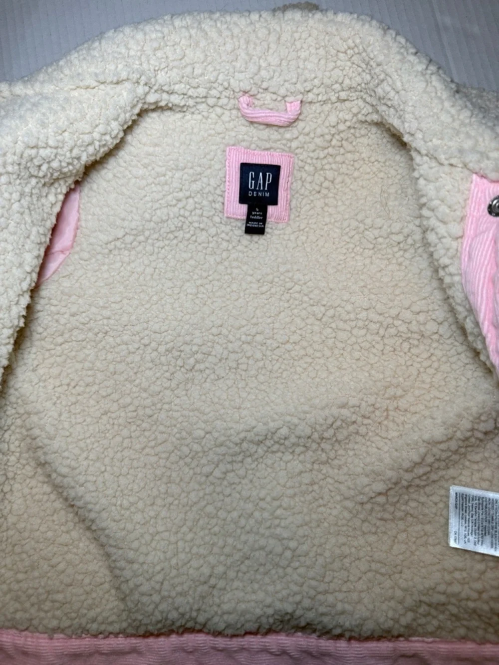 GAP Little Girl Pink Corduroy Sherpa Lined Jacket 4T 5T